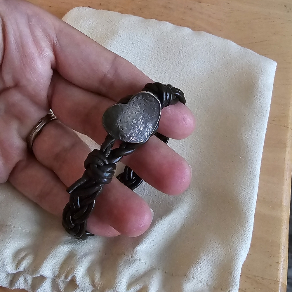 Retired James Avery Hammered Heart Braided Leather Bracelet